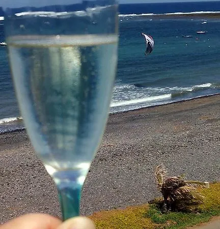 Ocean Front شقة Tetir