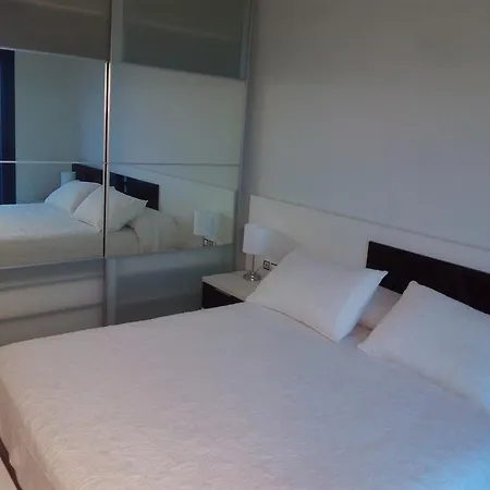 Ocean Front דירה *