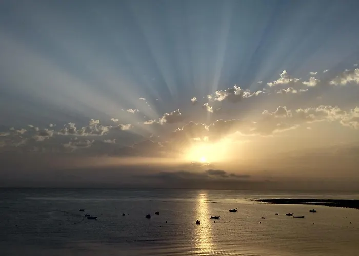 Ocean Front Apartment Tetir