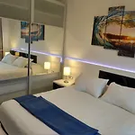 Oceant Front Апартаменты